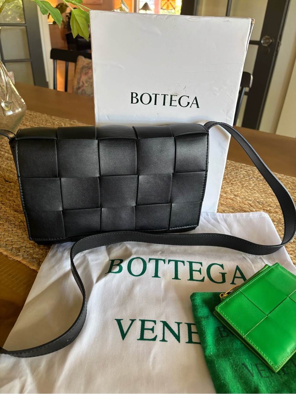 Black Woven Leather Shoulder Bag/wallet
